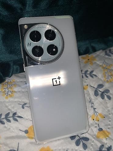 OnePlus 12, Колдонулган, 512 ГБ, түсү - Ак, 2 SIM lalafo.kg да OnePlus 12, Колдонулган, 512 ГБ, түсү - Ак, 2 SIM