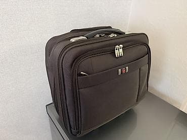 Чемодан, Б/у, Маленький (до 40 л), На колесах at lalafo.kg — 1 Чемодан, Б/у, Маленький (до 40 л), На колесах — 1