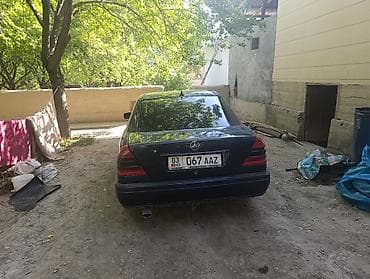 Mercedes-Benz C-Class: 1993 г., 1.8 л, Кол менен иштөөчү, Бензин, Седан lalafo.kg да Mercedes-Benz C-Class: 1993 г., 1.8 л, Кол менен иштөөчү, Бензин, Седан