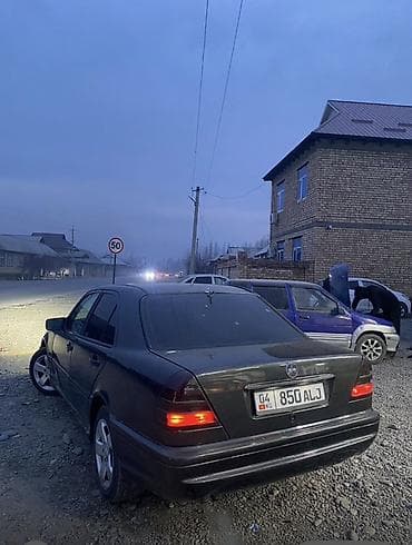 GAC: Mercedes-Benz E-Class: 1994 г., 2.2 л, Механика, Бензин, Седан at lalafo.kg — 7 GAC: Mercedes-Benz E-Class: 1994 г., 2.2 л, Механика, Бензин, Седан — 7