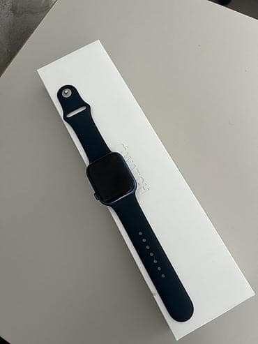 Смарт‑часы Apple Watch (серия/модель не указана), корпус в синем цвете at lalafo.kg Смарт‑часы Apple Watch (серия/модель не указана), корпус в синем цвете