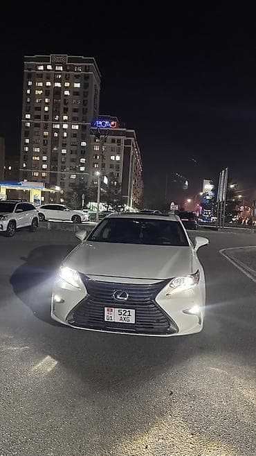 Lexus ES: 2015 г., 2.5 л, Автомат, Гибрид, Седан at lalafo.kg Lexus ES: 2015 г., 2.5 л, Автомат, Гибрид, Седан