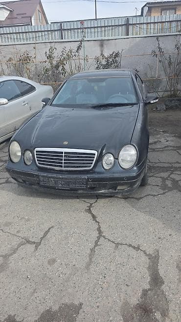 Mercedes-Benz CLK-Class: 2000 г., 2.3 л, Типтроник, Бензин, Купе at lalafo.kg Mercedes-Benz CLK-Class: 2000 г., 2.3 л, Типтроник, Бензин, Купе