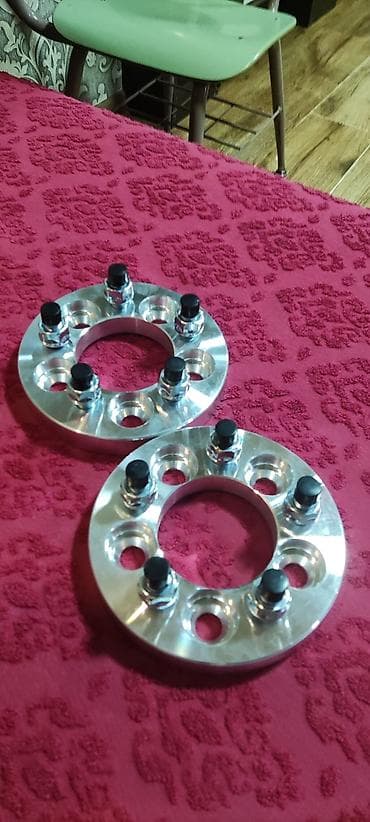 Проставки 2 шт Новые Есть и другие размеры в наличии! 5*100 at lalafo.kg Проставки 2 шт Новые Есть и другие размеры в наличии! 5*100