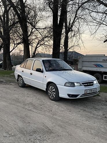 Daewoo Nexia: 2010 г., 1.5 л, Кол менен иштөөчү, Бензин, Седан lalafo.kg да Daewoo Nexia: 2010 г., 1.5 л, Кол менен иштөөчү, Бензин, Седан