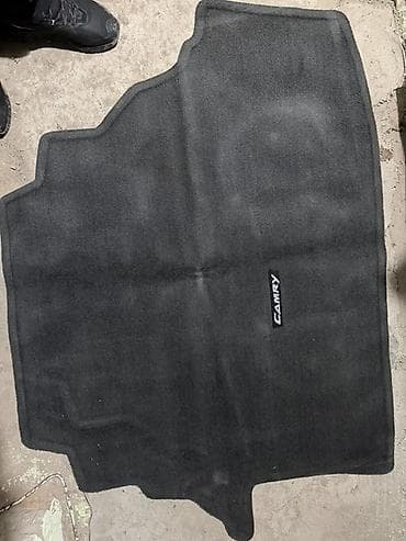 Ворсовые Полики Для багажника Toyota, цвет - Черный, Новый, Самовывоз at lalafo.kg Ворсовые Полики Для багажника Toyota, цвет - Черный, Новый, Самовывоз