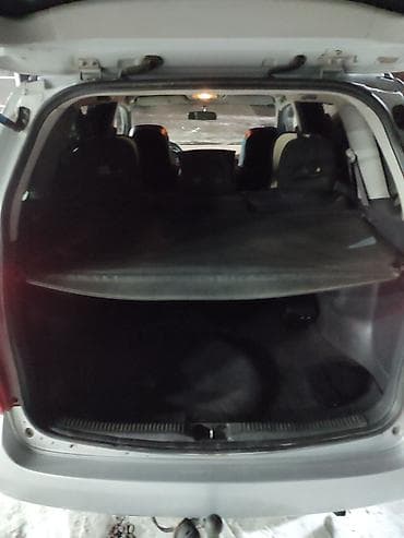 Mazda PREMACY: 2003 г., 1.8 л, Механика, Бензин, Универсал at lalafo.kg — 10 Mazda PREMACY: 2003 г., 1.8 л, Механика, Бензин, Универсал — 10