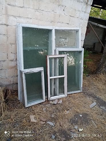 Окна б/у от веранды в г.Жалал- Абаде размером 1,25х1,0 метр 8 шт. и at lalafo.kg Окна б/у от веранды в г.Жалал- Абаде размером 1,25х1,0 метр 8 шт. и