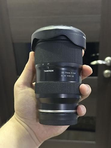 Объектив Tamron 28-75mm F/2.8 Di III VXD G2 Один из самых лучших и at lalafo.kg Объектив Tamron 28-75mm F/2.8 Di III VXD G2 Один из самых лучших и