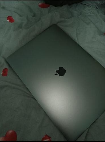 Apple MacBook Pro 16" (серый космос) - Серия: MacBook Pro - Диагональ at lalafo.kg Apple MacBook Pro 16" (серый космос) - Серия: MacBook Pro - Диагональ