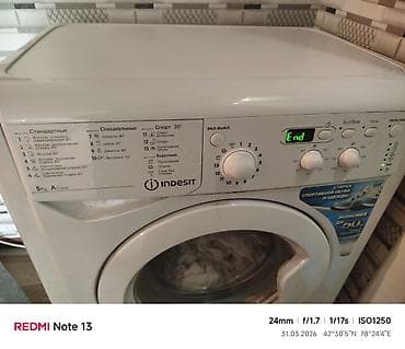 Стиральная машина Indesit, фронтальная загрузка 5 кг, класс at lalafo.kg Стиральная машина Indesit, фронтальная загрузка 5 кг, класс
