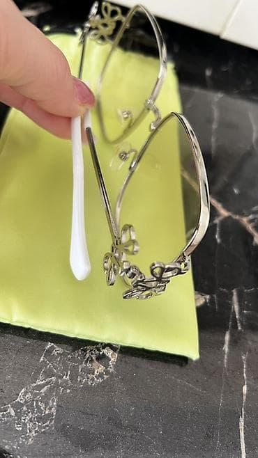 Очки с декоративными бабочками Loewe . Брали дорого на заказ привезли lalafo.kg да Очки с декоративными бабочками Loewe . Брали дорого на заказ привезли