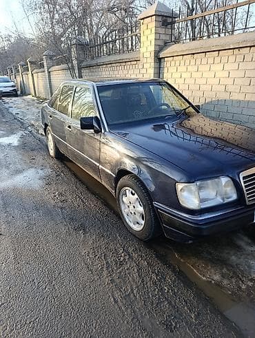 Mercedes-Benz W124: 1991 г., 2.3 л, Механика, Бензин, Седан at lalafo.kg Mercedes-Benz W124: 1991 г., 2.3 л, Механика, Бензин, Седан