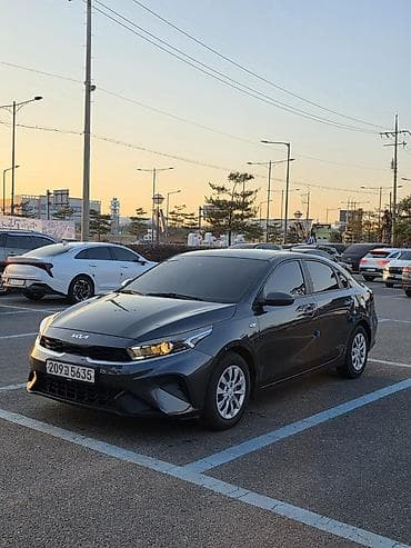Kia Cerato: 2019 г., 1.1 л, Седан at lalafo.kg Kia Cerato: 2019 г., 1.1 л, Седан
