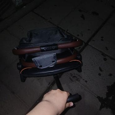 Прогулочная коляска-трость/книжка - Компактное сложение «книжкой» at lalafo.kg Прогулочная коляска-трость/книжка - Компактное сложение «книжкой»