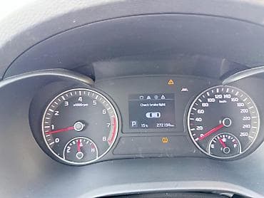 BAW: Kia K5: 2020 г., 2 л, Автомат, Газ, Седан lalafo.kg да — 10 BAW: Kia K5: 2020 г., 2 л, Автомат, Газ, Седан — 10