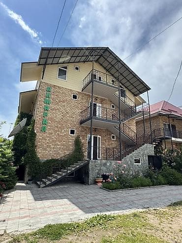 Гостевой дом на Иссык-Куле, Акмарал, Ак Марал, Бостери, 5 мест, На неделю at lalafo.kg Гостевой дом на Иссык-Куле, Акмарал, Ак Марал, Бостери, 5 мест, На неделю