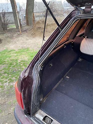 Audi S4: 1993 г., 2 л, Механика, Бензин, Универсал at lalafo.kg — 7 Audi S4: 1993 г., 2 л, Механика, Бензин, Универсал — 7