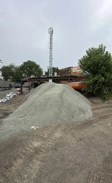 Отсев, Для фундамента, В розницу, Камаз, Хово at lalafo.kg Отсев, Для фундамента, В розницу, Камаз, Хово