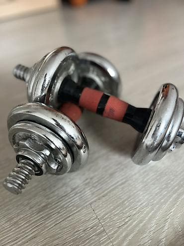 Разборные гантели с металлическими блинами - Комплект: 2 гантели. - at lalafo.kg Разборные гантели с металлическими блинами - Комплект: 2 гантели. -