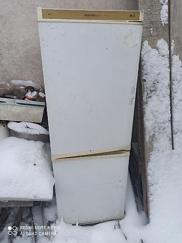 Холодильник LG, Двухкамерный at lalafo.kg Холодильник LG, Двухкамерный