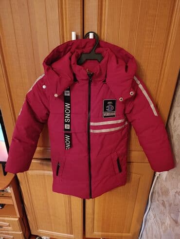 Продаю идеальную зимнюю куртку детскую.Очень хорошем качестве,не где at lalafo.kg Продаю идеальную зимнюю куртку детскую.Очень хорошем качестве,не где