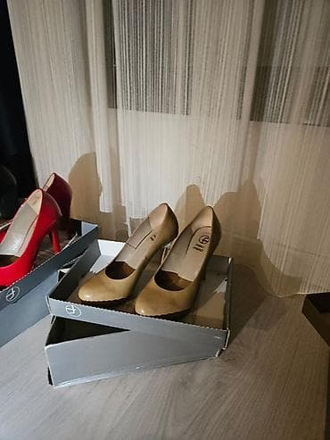 Proton: Женская обувь несколько пар на выбор. Покупала за 15 тыс продаю за 4 lalafo.kg да — 3 Proton: Женская обувь несколько пар на выбор. Покупала за 15 тыс продаю за 4 — 3