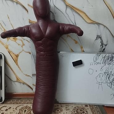 Манекен/мешок для борцовских и ударных тренировок. - Форма манекена с at lalafo.kg Манекен/мешок для борцовских и ударных тренировок. - Форма манекена с