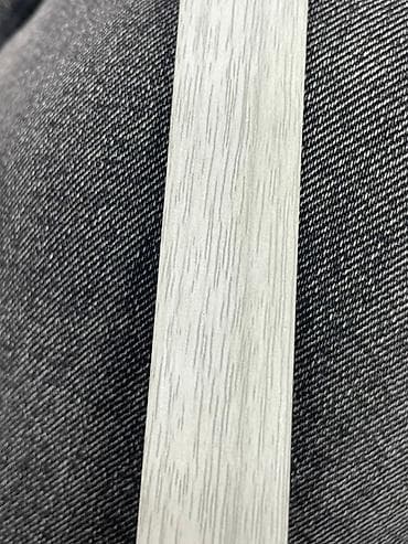 Т-образный декоративный уголок (раскладка) под дерево, цвет светлый at lalafo.kg Т-образный декоративный уголок (раскладка) под дерево, цвет светлый