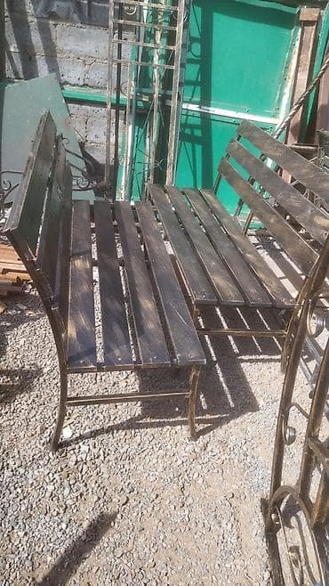 Скамейка Металл, Со спинкой, Без крыши at lalafo.kg Скамейка Металл, Со спинкой, Без крыши