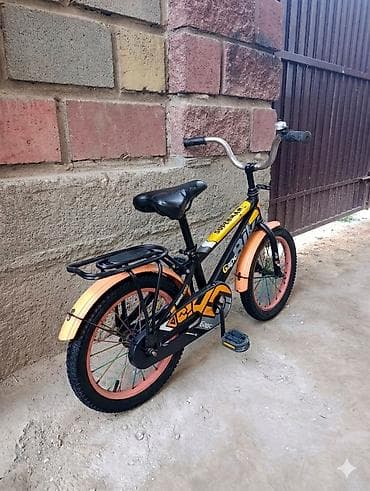 Детский велосипед, 2-колесный, 4 - 6 лет, Для мальчика, Б/у at lalafo.kg Детский велосипед, 2-колесный, 4 - 6 лет, Для мальчика, Б/у