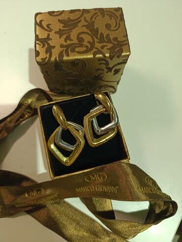 Серьги, Проба 585, Без вставки, Женские, Б/у at lalafo.kg Серьги, Проба 585, Без вставки, Женские, Б/у