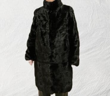 Шуба, По колено, XL at lalafo.kg Шуба, По колено, XL