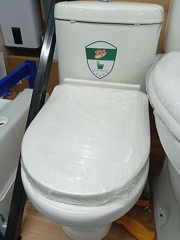 Унитаз Напольный, Материал: Фарфор at lalafo.kg Унитаз Напольный, Материал: Фарфор