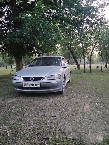 Opel Vectra: 2002 г., 1.6 л, Механика, Бензин, Универсал at lalafo.kg Opel Vectra: 2002 г., 1.6 л, Механика, Бензин, Универсал