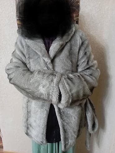 Срочно продаю очень теплый полушубок ! Нужно сделать не большой ремонт at lalafo.kg Срочно продаю очень теплый полушубок ! Нужно сделать не большой ремонт