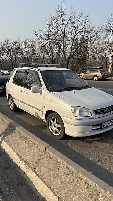 Toyota Raum: 2003 г., 1.5 л, Автомат, Бензин, Хетчбек lalafo.kg да Toyota Raum: 2003 г., 1.5 л, Автомат, Бензин, Хетчбек