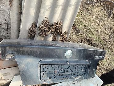 Крышка багажника ВАЗ (LADA), Оригинал at lalafo.kg Крышка багажника ВАЗ (LADA), Оригинал