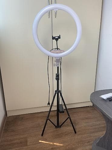 Кольцевая RGB LED‑лампа для съёмки 3D‑45 Комплектация: - Кольцевая at lalafo.kg Кольцевая RGB LED‑лампа для съёмки 3D‑45 Комплектация: - Кольцевая