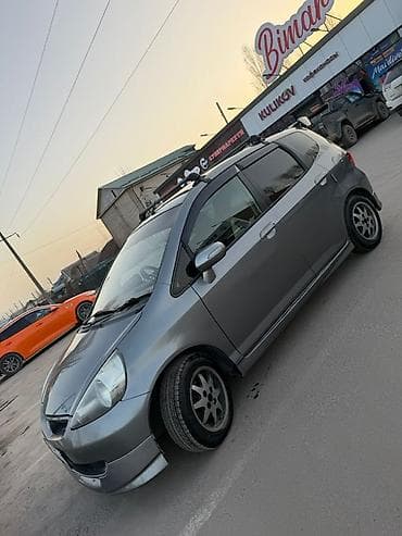 Honda Fit: 2003 г., Хэтчбэк at lalafo.kg Honda Fit: 2003 г., Хэтчбэк