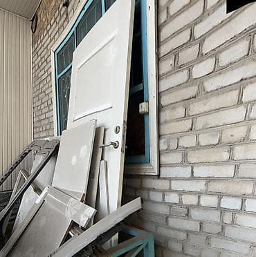 Металл сейф эшиктери: Башка эшик аксессуарлары lalafo.kg да — 1 Металл сейф эшиктери: Башка эшик аксессуарлары — 1