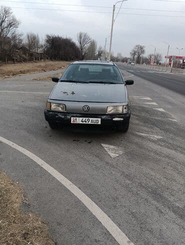 Ковролин: Volkswagen Passat: 1988 г., 1.8 л, Механика, Бензин, Седан lalafo.kg да — 1 Ковролин: Volkswagen Passat: 1988 г., 1.8 л, Механика, Бензин, Седан — 1