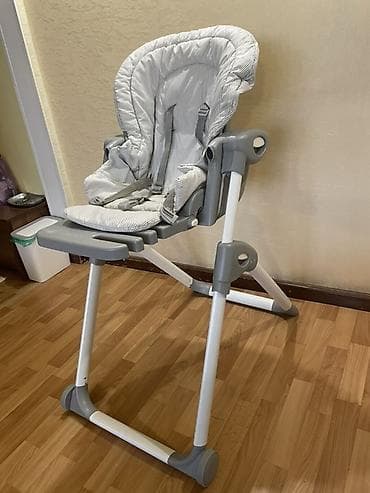 Унаа түрүндөгү керебеттер: Тамактандыруучу отургуч, Jole, Пластик, Трансформер, түсү - Боз lalafo.kg да — 2 Унаа түрүндөгү керебеттер: Тамактандыруучу отургуч, Jole, Пластик, Трансформер, түсү - Боз — 2