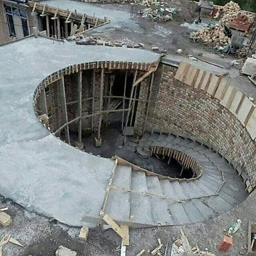 Бетонная лестница Для дома, Форма лестницы: Винтовая at lalafo.kg Бетонная лестница Для дома, Форма лестницы: Винтовая