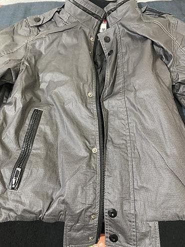 Ветровка, Осень-весна, M at lalafo.kg Ветровка, Осень-весна, M