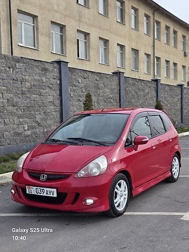Honda Jazz: 2008 г., 1.4 л, Вариатор, Бензин, Хэтчбэк at lalafo.kg Honda Jazz: 2008 г., 1.4 л, Вариатор, Бензин, Хэтчбэк