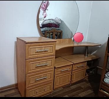 Спальный гарнитур, Двуспальная кровать, МДФ, цвет - Коричневый at lalafo.kg Спальный гарнитур, Двуспальная кровать, МДФ, цвет - Коричневый