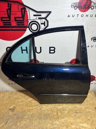 Задняя правая Mercedes-Benz at lalafo.kg Задняя правая Mercedes-Benz