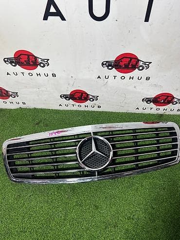 Решётка радиатора Mercedes-Benz - Оригинальный передний гриль с at lalafo.kg Решётка радиатора Mercedes-Benz - Оригинальный передний гриль с
