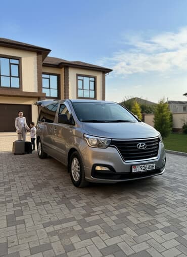 Hyundai H-1 (Grand Starex): 2019 г., 2.5 л, Автомат, Дизель, Фургон at lalafo.kg Hyundai H-1 (Grand Starex): 2019 г., 2.5 л, Автомат, Дизель, Фургон